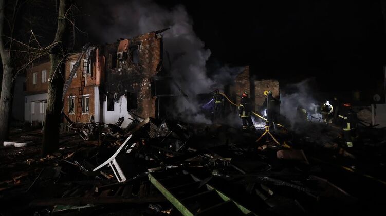 Последствия российкого удара по Харькову. Фото: ОВА