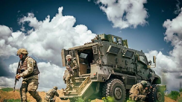 В Україні триває війна з РФ.