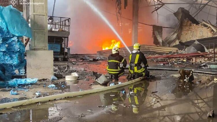 Последвтсия массированной атаки РФ. Фото: ГСЧС