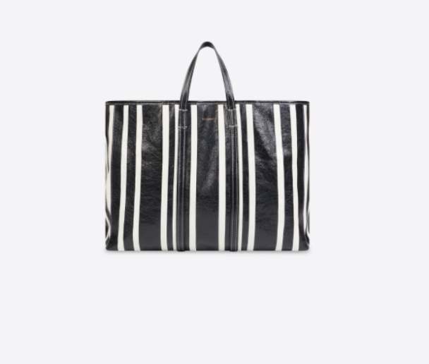 Balenciaga&nbsp;выпустил клетчатую хозяйственную сумку