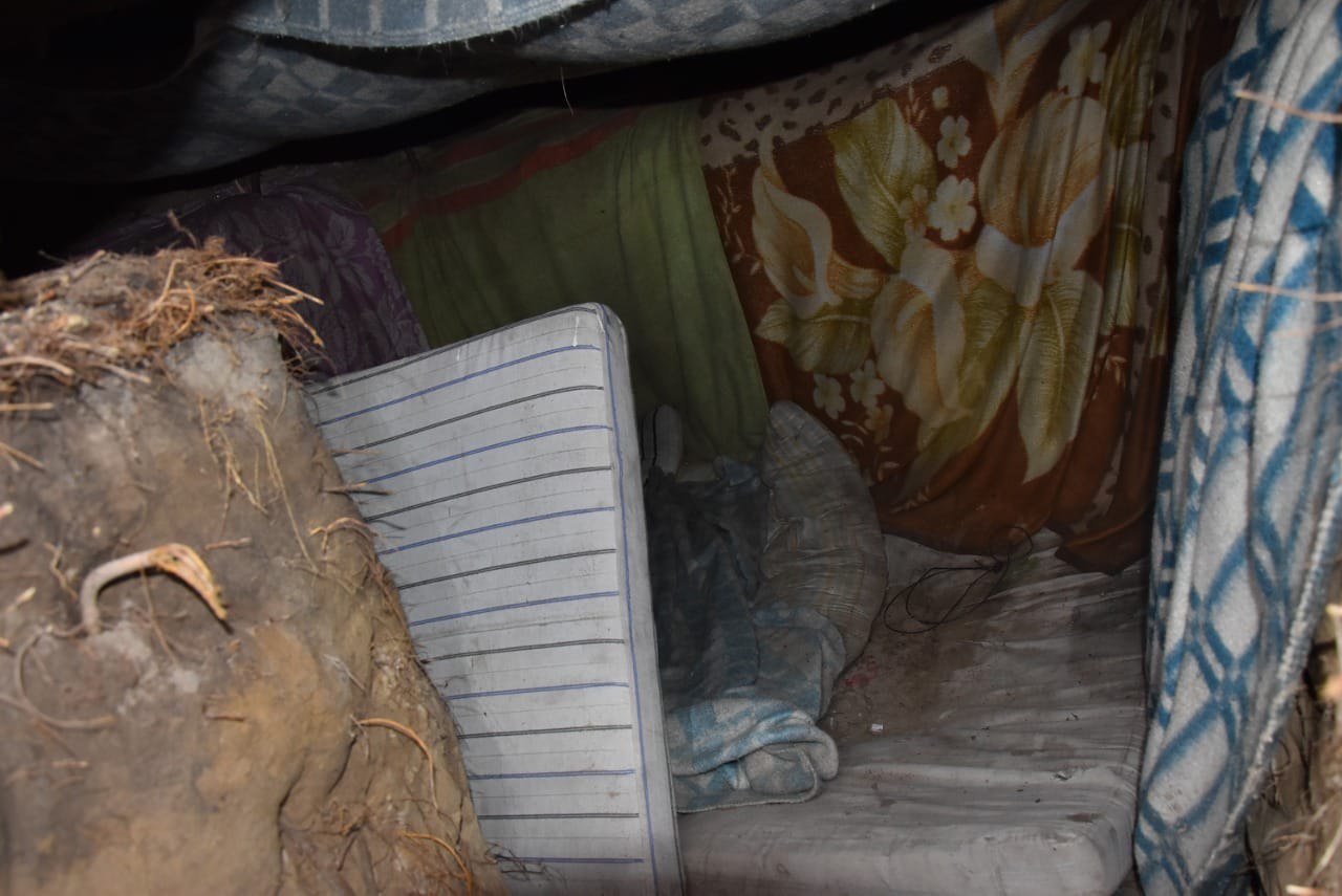 Быт на брошенных позициях войск РФ