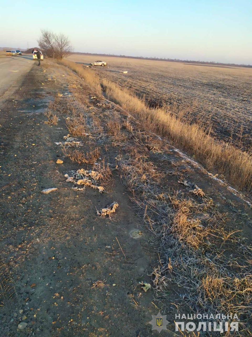 Фото: На месте происшествия&nbsp;погибли водитель авто и пассажирка