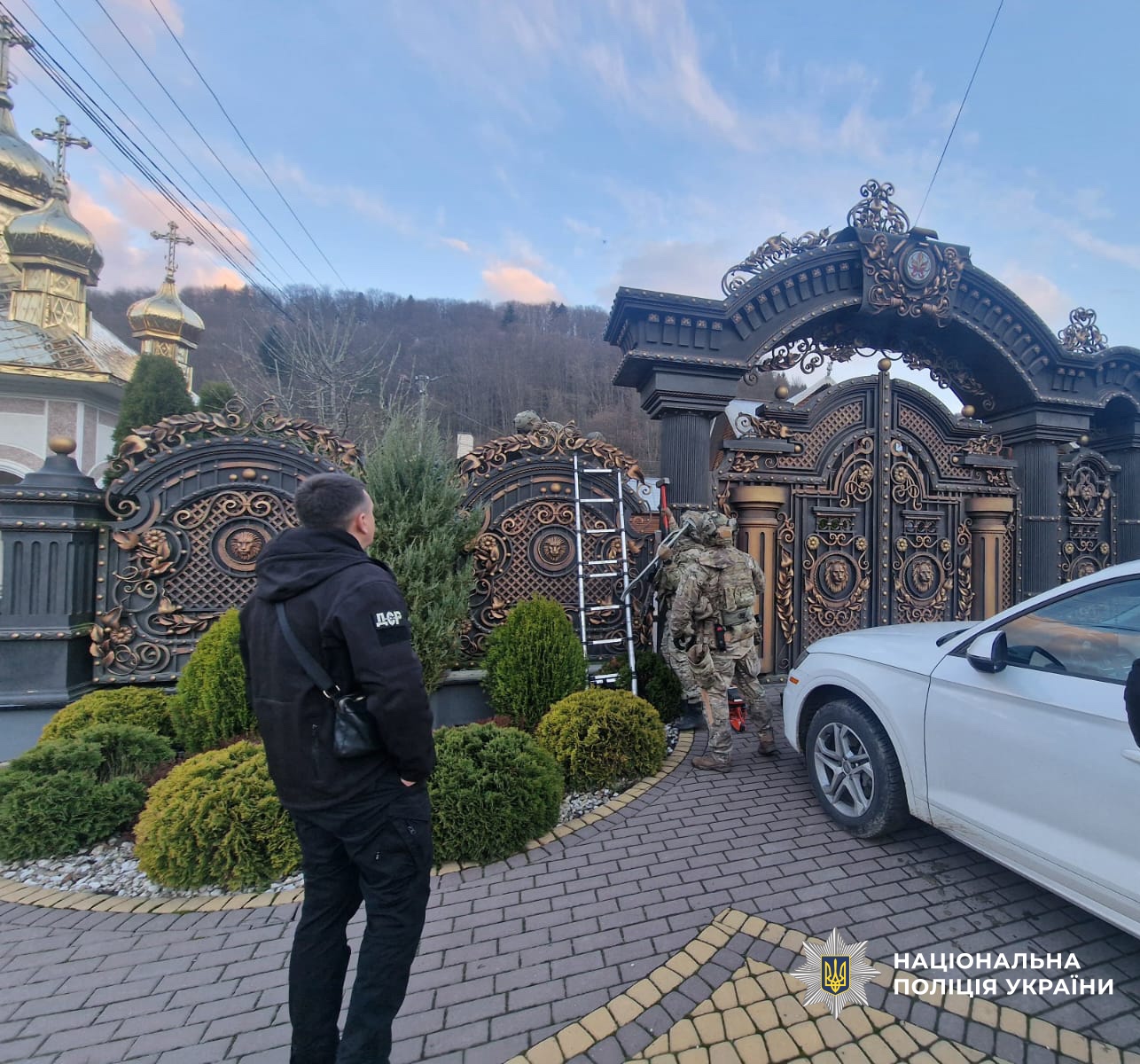 Фото роботи групи захоплення. Джерело – Поліція України